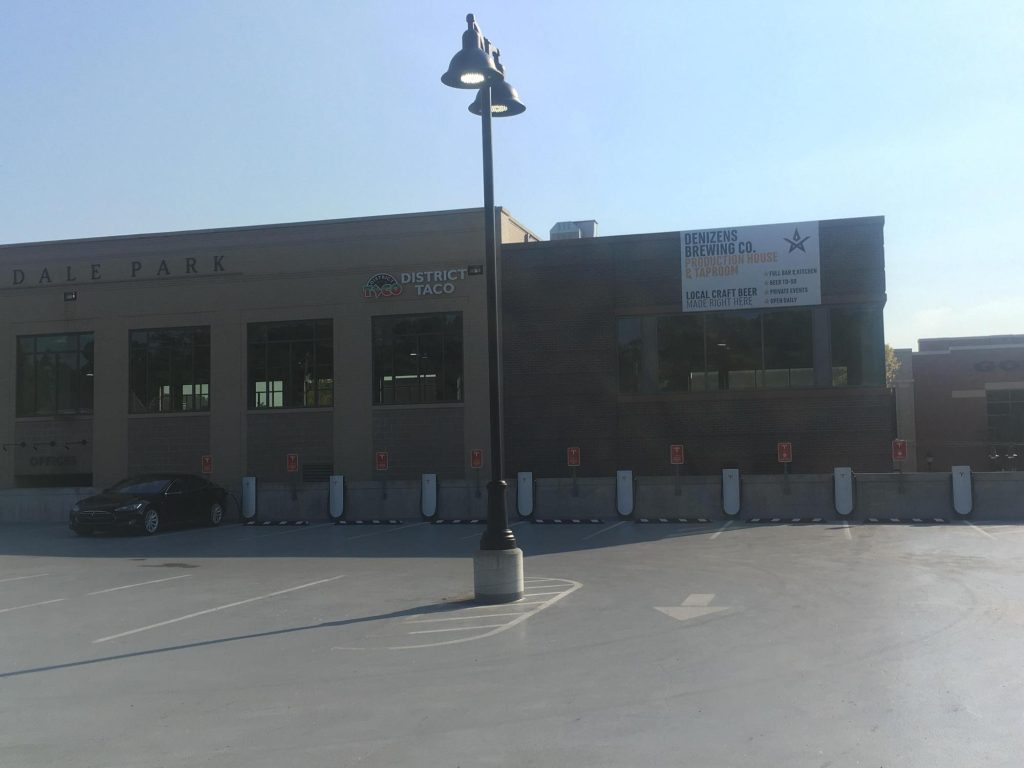 Riverdale Park Photo 9